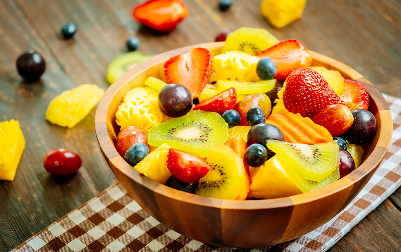 Saiba como preparar uma deliciosa salada de frutas